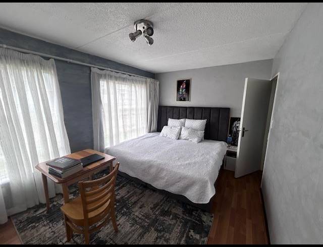 2 BEDROOM APARTMENT FOR SALE IN WESTDENE